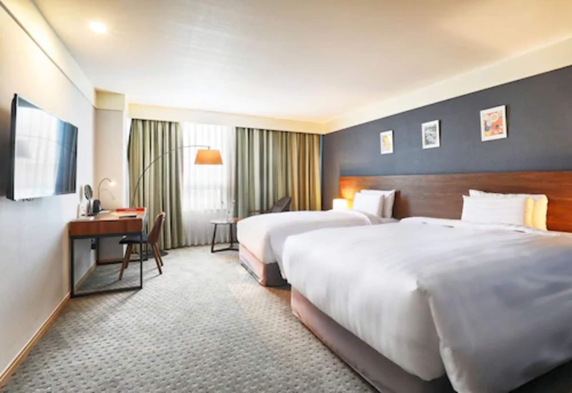 Best Western Premier Incheon Airport Hotel Экстерьер фото